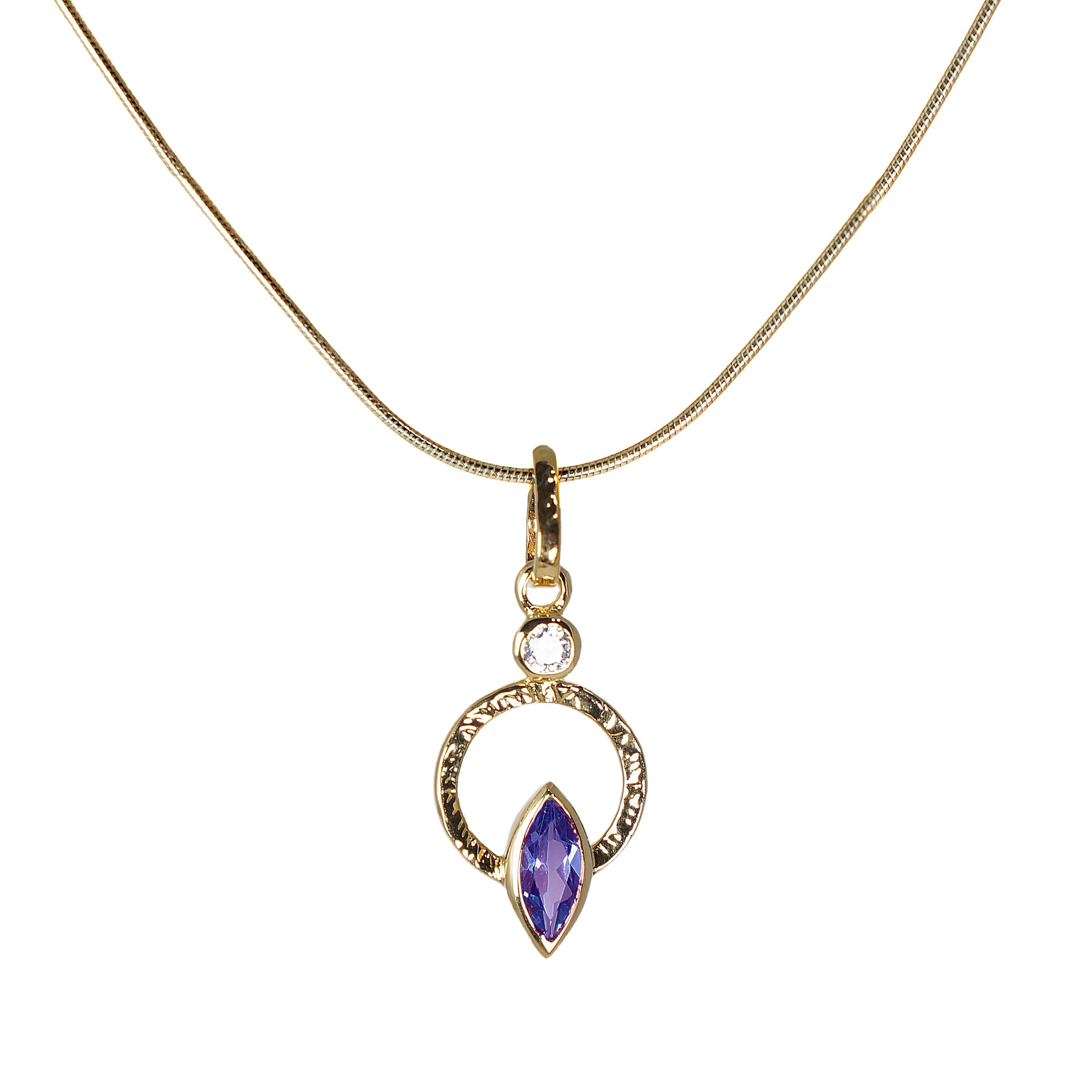 Q Necklace 18k Vermeil