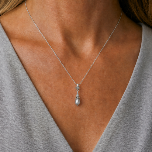 Lily Cap Teardrop Pearl, Dove Gray
