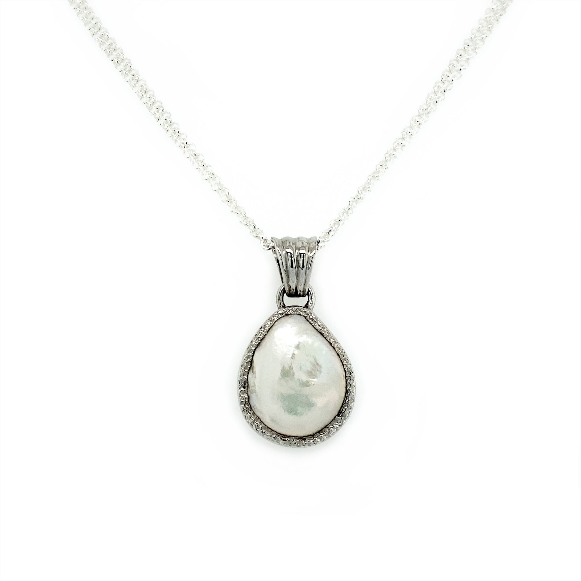 Silver Baroque Pearl Pendant - Q Evon Fine Jewelry