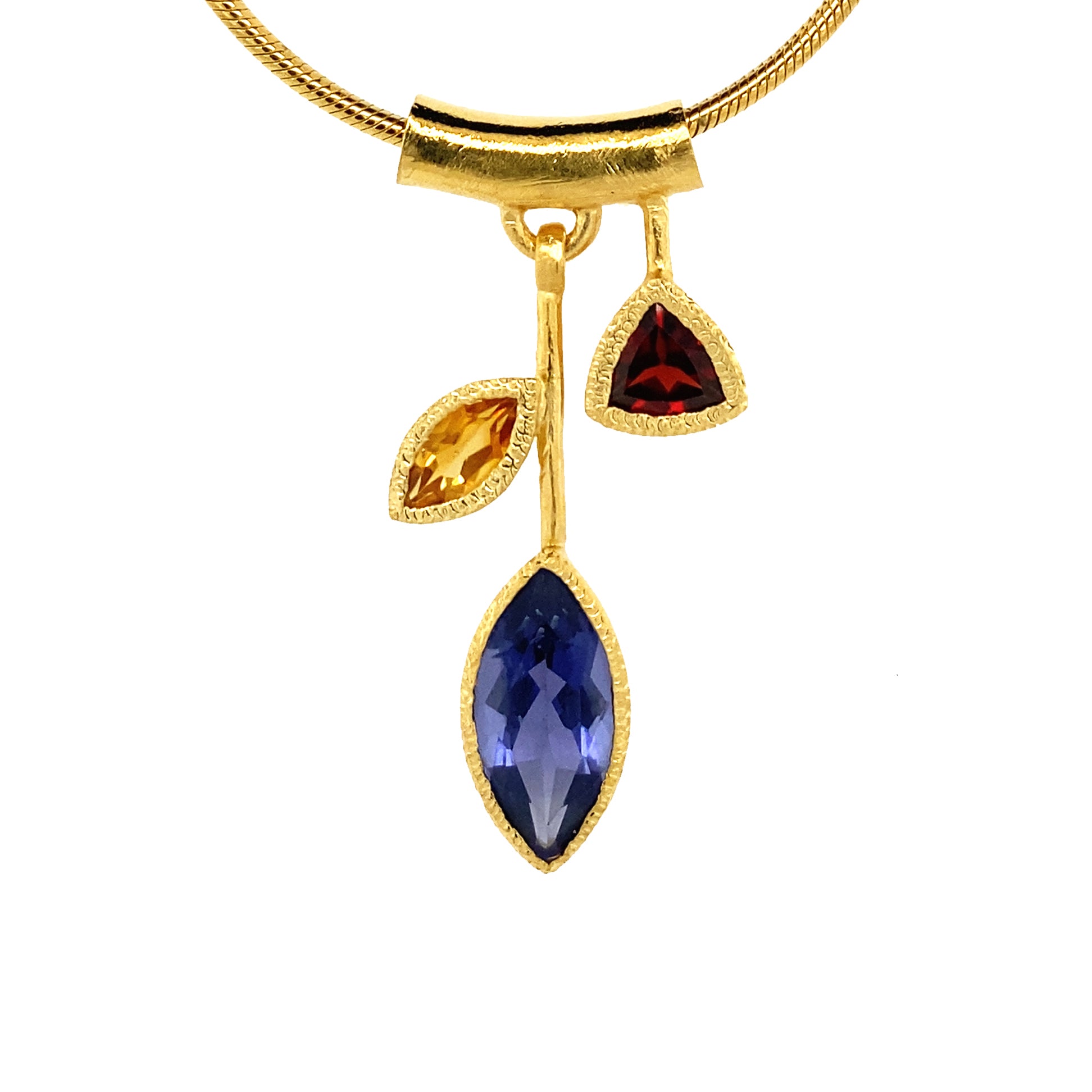 3 Stone Petal Pendant Iolite - Gold