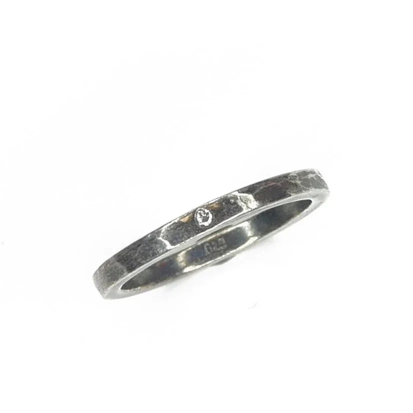 Hammered Silver Band with White Diamond - Q Evon Fine Jewelry
